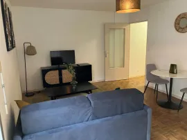 Location Toulon 83200 - Magnifique T1 lumineux avec balcon