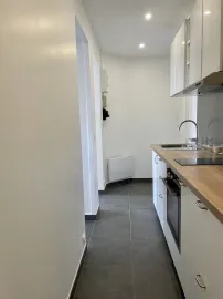 Location Appartement 2 pièces meublé à Saint Denis