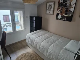 Location Studio entièrement meublé et rénové avec goût à Lyon 3
