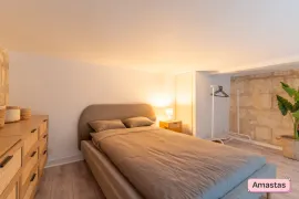 Location T1 meublé Quai des Chartrons disposant d'une grande mezzanine - 1331020