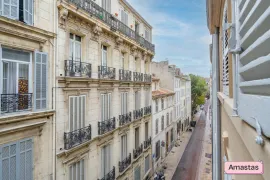 Location Marseille 13001 - Magnifique T1 lumineux en plein cœur du Centre Ville
