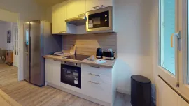 Colocation Colocation de 4 chambres dans un appartement entièrement meublé et rénové à Vénissieux