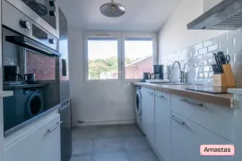 Location Magnifique 2 pièces entièrement rénové et meublé en plein cœur du Havre - 276884