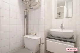 Location Charmant studio rénové et meublé en plein cœur d'un quartier résidentiel de Sainte Marie proche grandes écoles et commerces de proximité