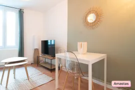 Location Appartement T2 rénové et meublé avec goût au Havre