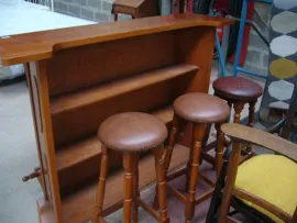 Meubles Bar avec tabourets, promotion