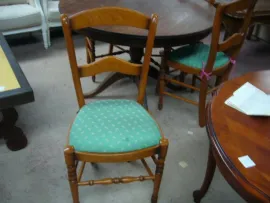Table et 4 chaises, promotion Sartrouville