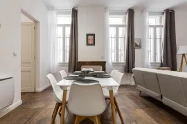 Colocation Marseille 13001 - Colocation 4 chambres au pied de Saint Charles