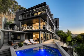 Villa Dixon Cape town