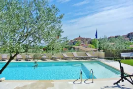 Vente Bastide a Flayosc dans le Var proche village