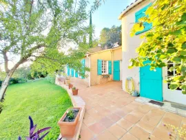 Vente Mas avec vue panoramique à Lorgues