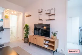 Location Charmant 2 pièces meublé et refait à neuf proches commerces et grandes ecoles