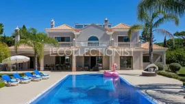 Villa Golfinho Fonte santa