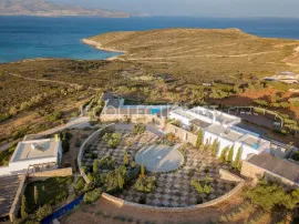 Barnabas Estate Antiparos
