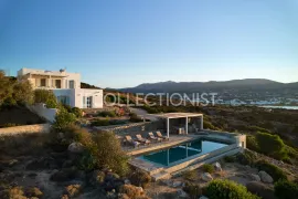 Villa Sanders Makria miti