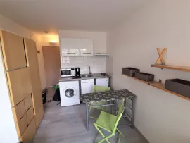 Location Studio meublé - 16m², Marseille 6ème