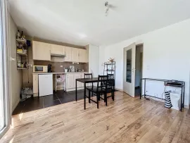 Vente Exclusivité - Avignon  Extra Muros - Proche Université - T1 bis - Parking couvert