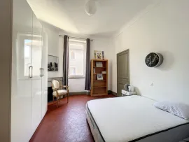 Vente AVIGNON INTRA MUROS - QUARTIER RASPAIL - APPARTEMENT 3 PIECES 91m²