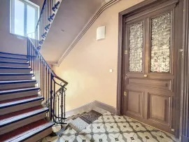 Vente AVIGNON INTRA MUROS - QUARTIER RASPAIL - APPARTEMENT 3 PIECES 91m²