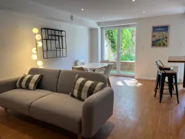 Location T2 meublé lumineux et spacieux