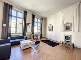 Vente Avignon Intra-muros. Appartement 4 pièces mezzanine 130m² - Idéalement situé