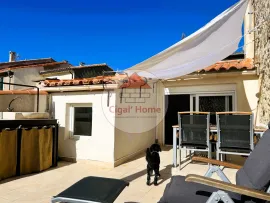 Vente Superbe Maison avec Terrasse et Cour