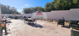 Vente Magnifique Maison Moderne de Plain-Pied avec Piscine