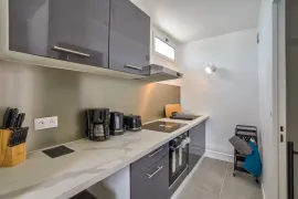 Colocation Bel appartement meublé 6 Pièces Place des Miroirs à Évry
