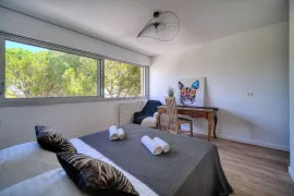 Vente Appartement 2 pièces en dernier étage à Antibes quartier Bad