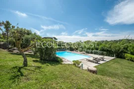Villa Muses Bonifacio