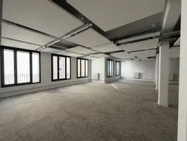 Location Location Bureaux Paris 75017