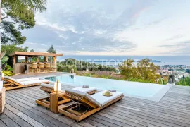 Villa Kayu Carqueiranne