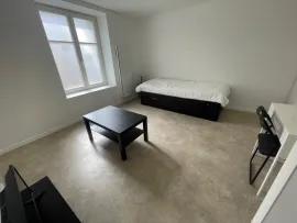 Location Studio T1 de 26m2 au centre de Mirecourt