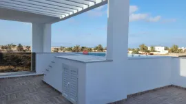 Vente VILLA NEUVE À LA ZONE TOURISTIQUE MEZRAYA-RÉF V640