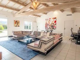 Vente Villa Moderne à Proximité de Valbonne Village