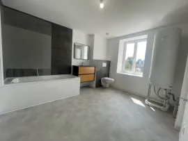 Vente Magnifique maison avec grand terrain de 11000m²