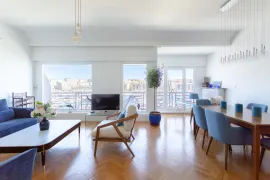 Location Magnifique meublé face au vieux port -TOUT COMPRIS