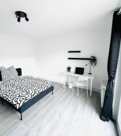 Colocation Warschauer Straße, Berlin
