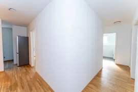 Colocation Schnellerstraße, Berlin