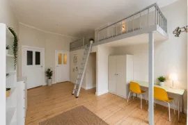 Colocation Leibnizstraße, Berlin