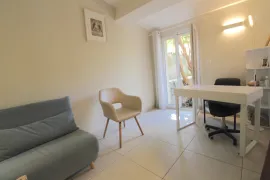 Vente ideal investisseur - immeuble de 3 lots /4