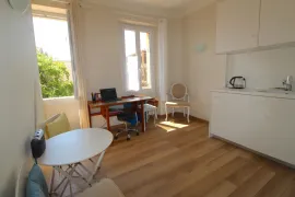 Vente ideal investisseur - immeuble de 3 lots /4