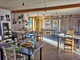 Vente AUVERGNE MOULIN GITES CHAMBRES D’HÔTES RIVIERE 1.5 HA