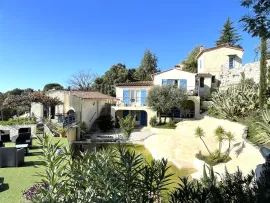Vente Les Adrets de l'Esterel 9 pièce(s) 285 m2 env. Belle vue Proche village et accès A8