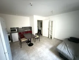 Location Studio de 25m², idéalement situé au centre-ville