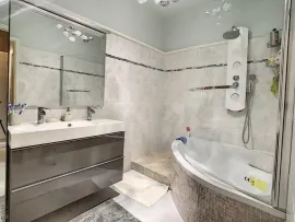 Vente Appartement  3 Pièce(s) 82 m²  à vendre