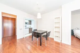 Location Calle de Mauricio Legendre, Madrid