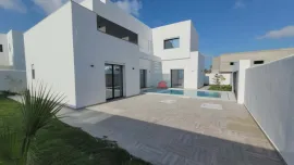 Vente VILLA AVEC PISCINE À MEZRAYA DJERBA TUNISIE