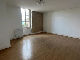 Location Appartement 71m2 NEVERS