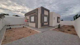 VILLA DE PLAIN PIED À HOUMT SOUK DJERBA ZU Artins